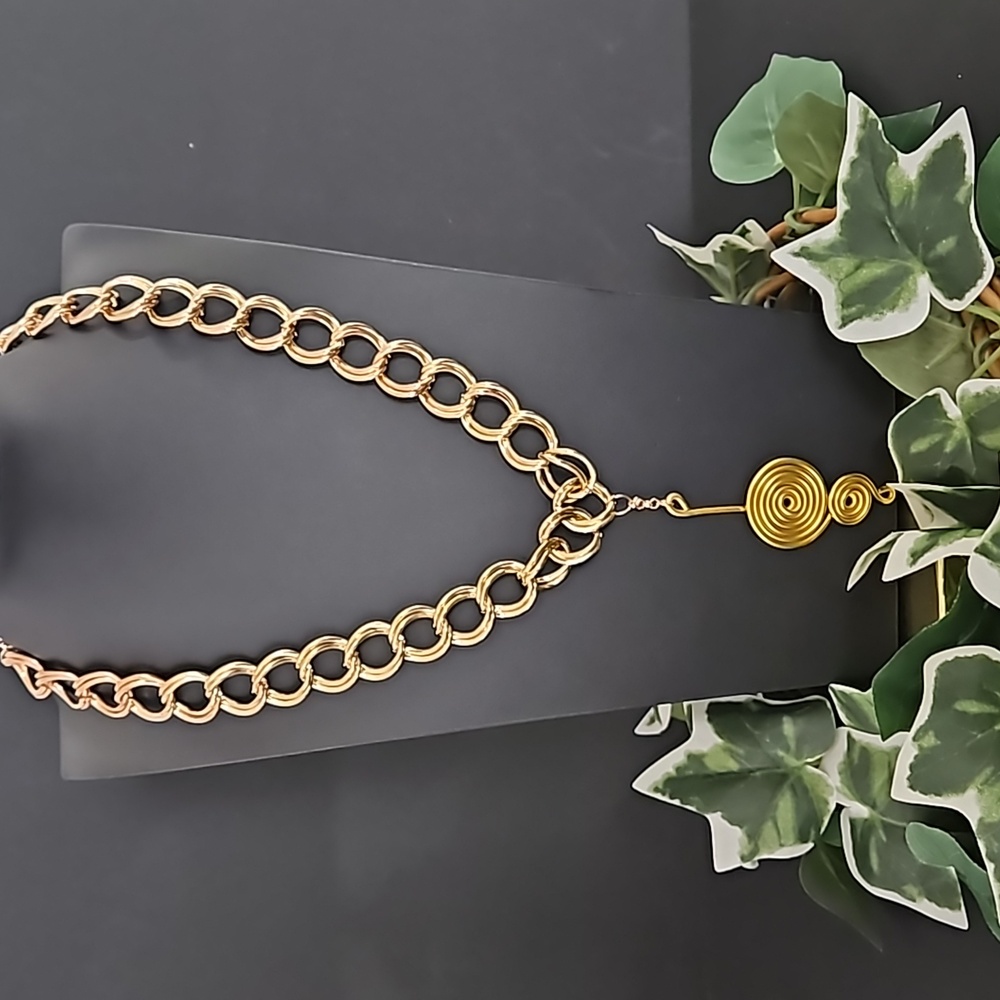 Chunky Gold Plated Chain Necklace with Spiral Wire Pendant